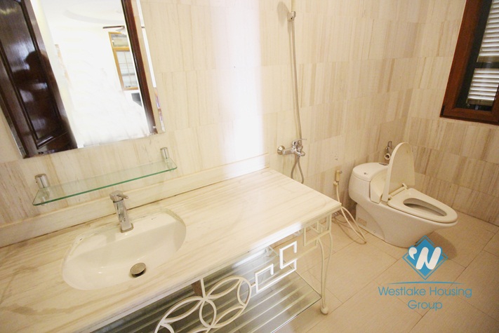A nice house for rent with lake view in Tay Ho